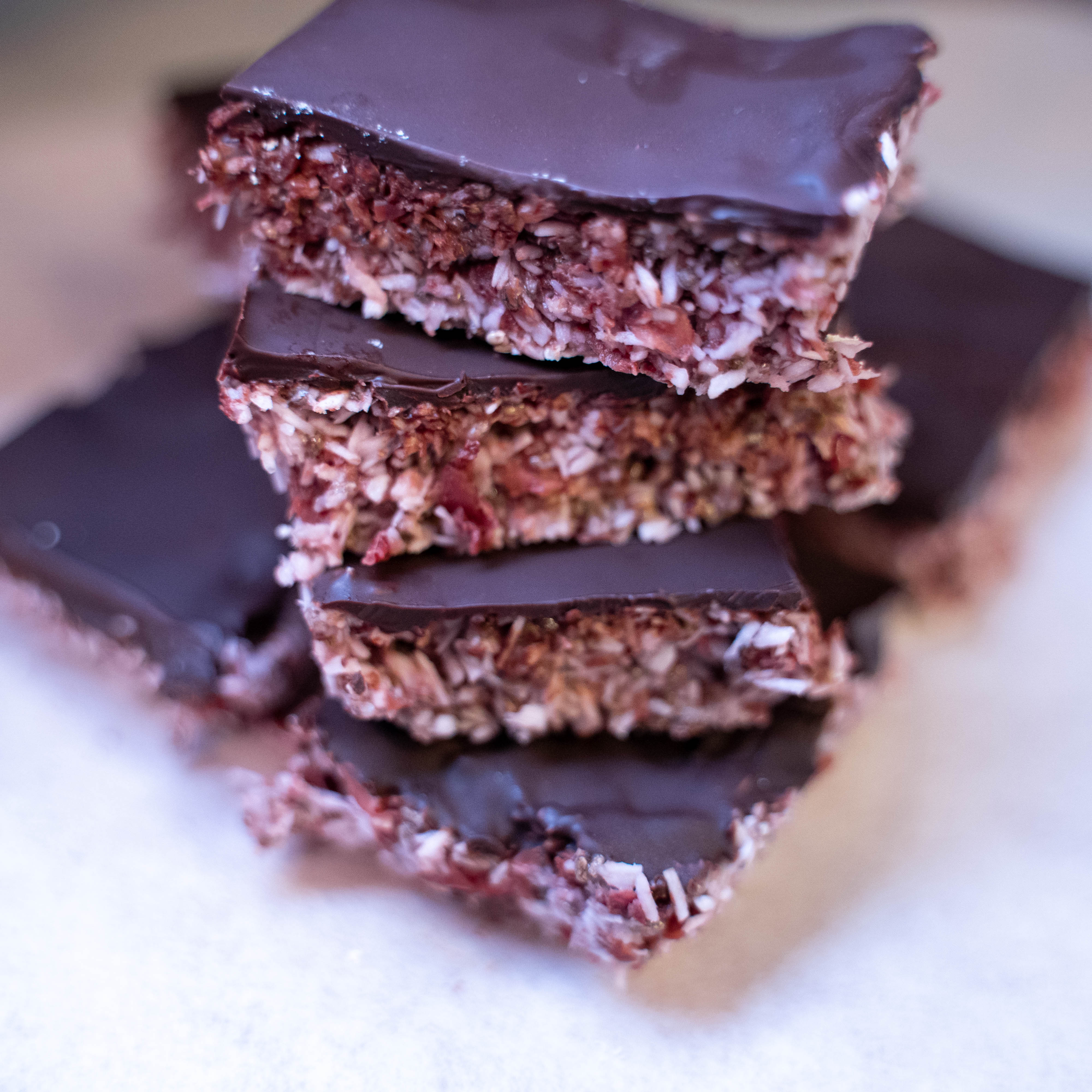 Healthy Cherry Ripe Slice No Bake & No Blender Required Lockie & Ash